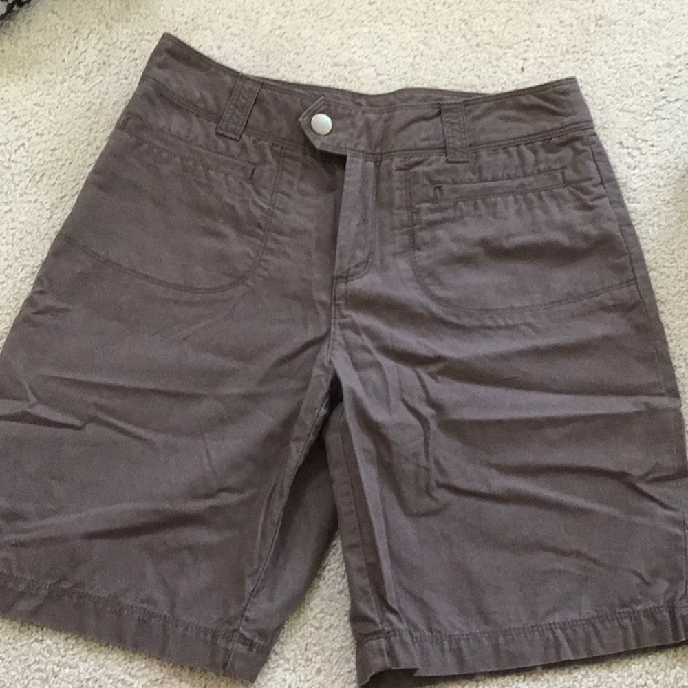 Patagonia shorts size 6